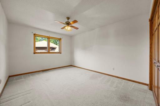 1366 Westwood Road NW, Hutchinson, MN 55350