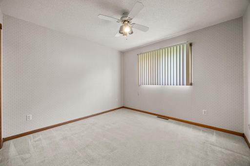 1366 Westwood Road NW, Hutchinson, MN 55350