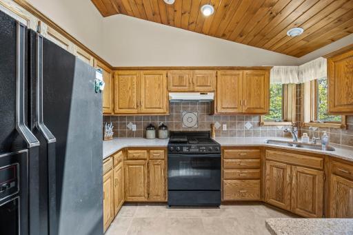 1366 Westwood Road NW, Hutchinson, MN 55350