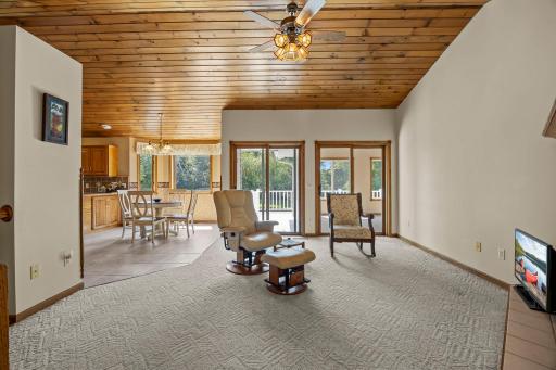 1366 Westwood Road NW, Hutchinson, MN 55350