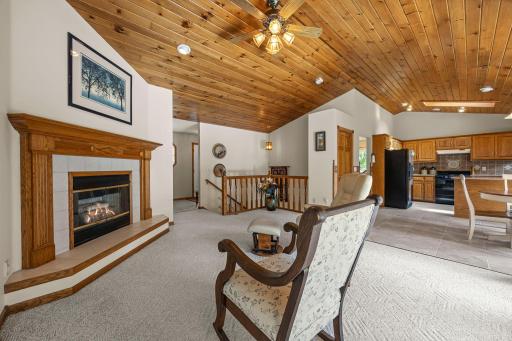 1366 Westwood Road NW, Hutchinson, MN 55350