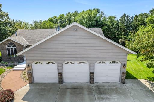 1366 Westwood Road NW, Hutchinson, MN 55350