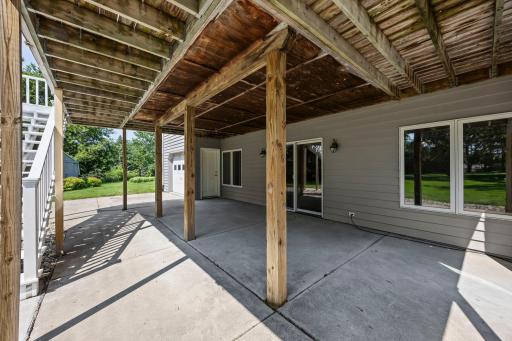 1366 Westwood Road NW, Hutchinson, MN 55350