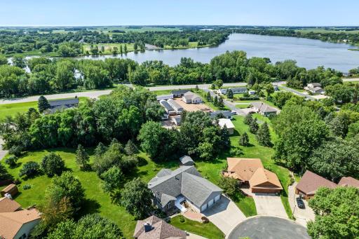 1366 Westwood Road NW, Hutchinson, MN 55350
