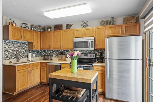 23-web-or-mls-475 Leeward Trail (102 of 152).jpg