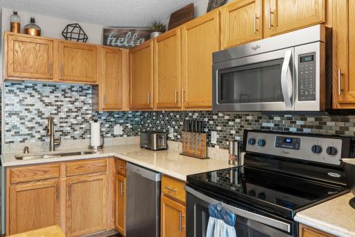 26-web-or-mls-475 Leeward Trail (111 of 152).jpg