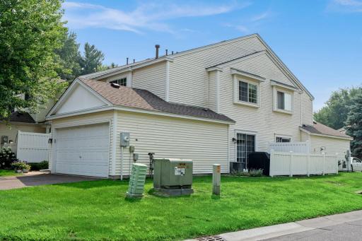 8-web-or-mls-475 Leeward Trail (50 of 152).jpg