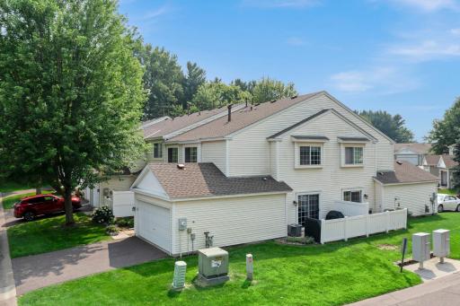 4-web-or-mls-475 Leeward Trail (15 of 152).jpg