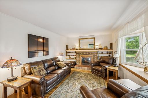 18701 Delton Avenue, Minnetonka, MN 55345