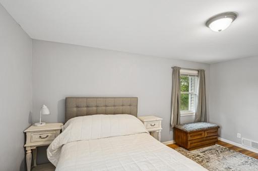 18701 Delton Avenue, Minnetonka, MN 55345