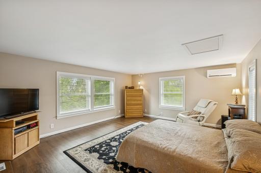 18701 Delton Avenue, Minnetonka, MN 55345
