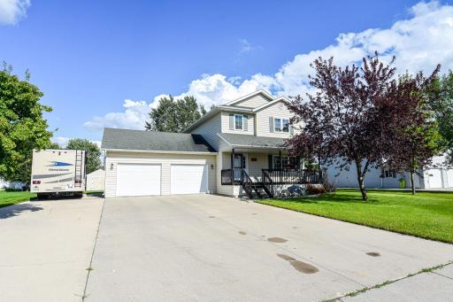 1202 Somerset Drive, Thief River Falls, MN 56701