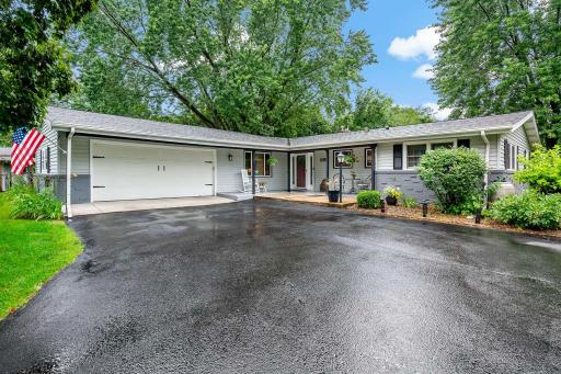 Photo for 2091 Kenwood Drive E, Saint Paul, MN 55117 - listing #6760435 2091 Kenwood Drive E, Saint Paul, MN 55117