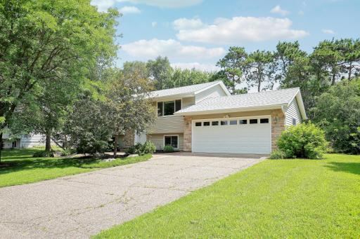 8710Photography-High-Resolution-9247-Hallmark-Ave-S-Cottage-Grove-MN-55016-1.jpg