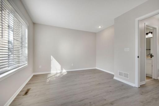 22-web-or-mls-DSC00584.jpg