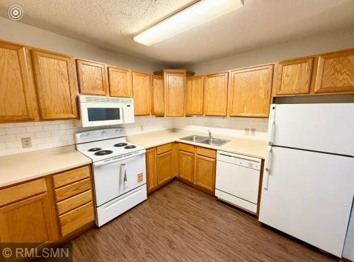 58 E 13th Street, Waconia, MN 55387