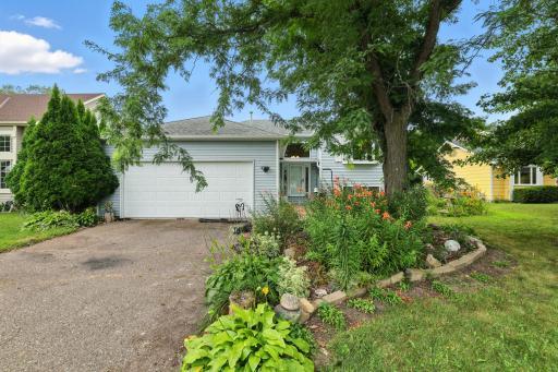 15913 Garrett Drive, Saint Paul, MN 55124