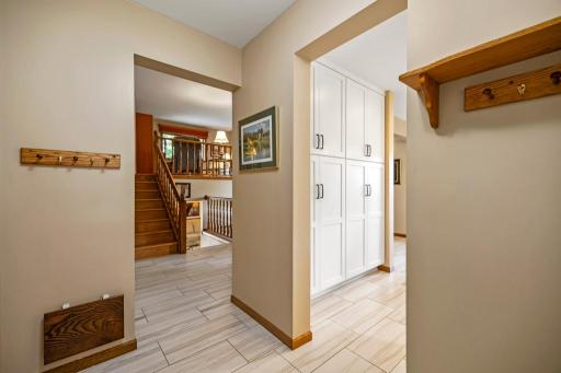 2301 Connelly Circle, Burnsville, MN 55337