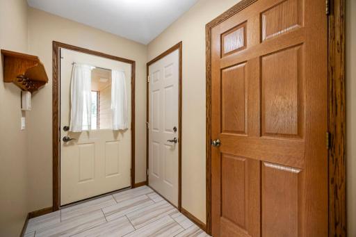 2301 Connelly Circle, Burnsville, MN 55337