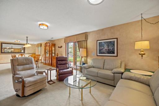 2301 Connelly Circle, Burnsville, MN 55337
