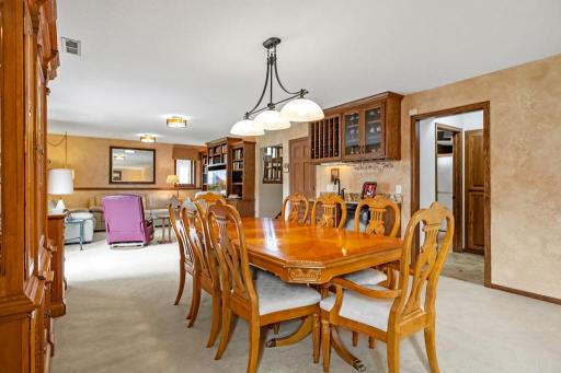 2301 Connelly Circle, Burnsville, MN 55337