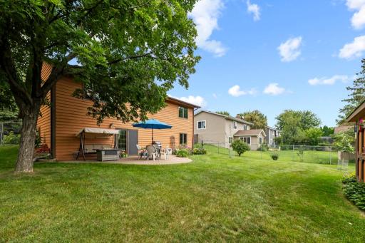 2301 Connelly Circle, Burnsville, MN 55337