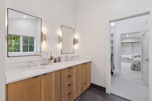 19020 Minnetonka Boulevard, Wayzata, MN 55391