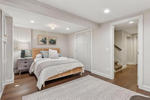 19020 Minnetonka Boulevard, Wayzata, MN 55391