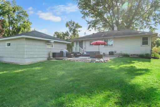 1849 Chatsworth Street N, Saint Paul, MN 55113