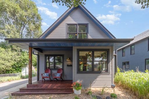 611 24th Avenue NE, Minneapolis, MN 55418