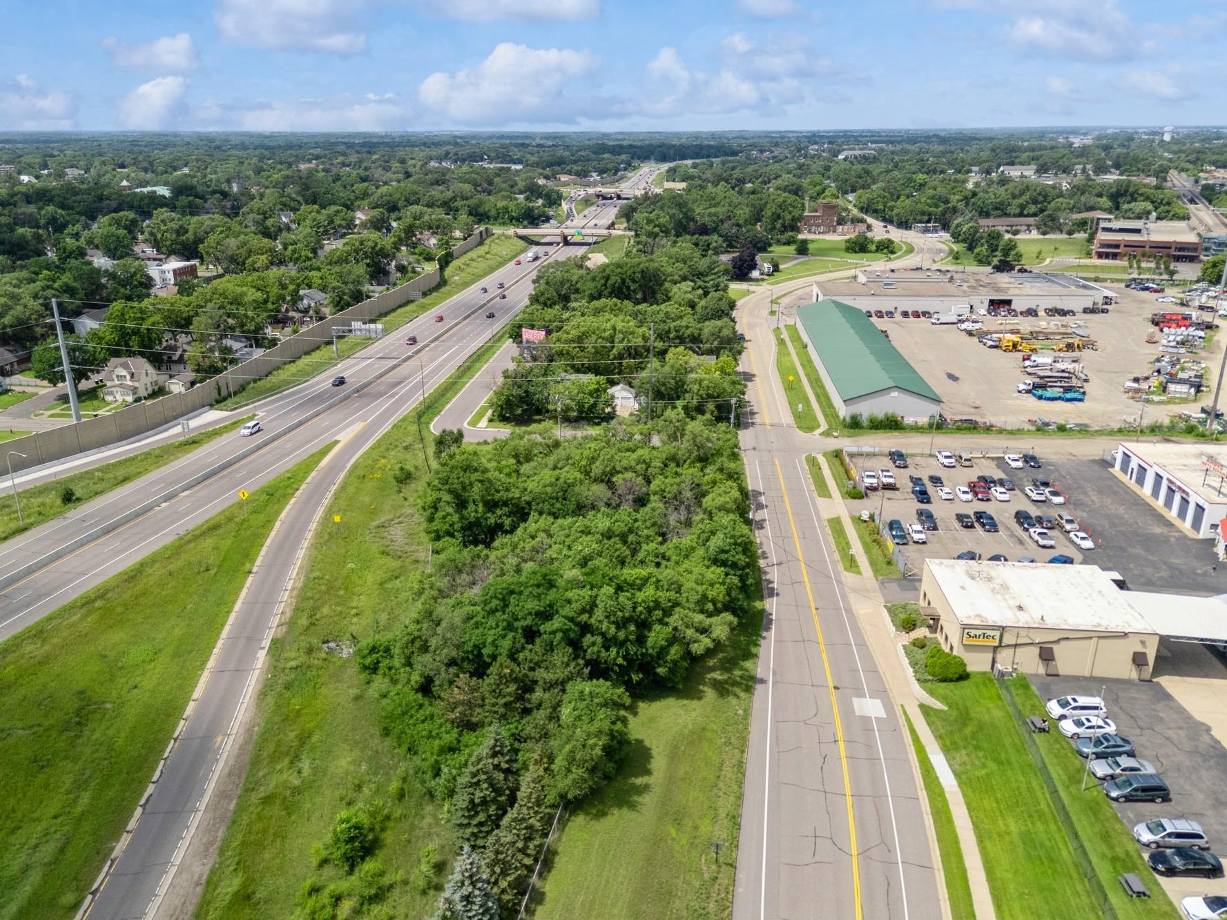 14_61xPierceStreet_181013_AerialView_DownloadforMLS_2000x1333.jpg