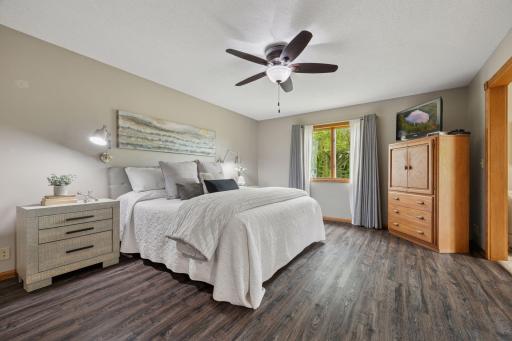 Wake up to soothing natural light and scenic vistas.