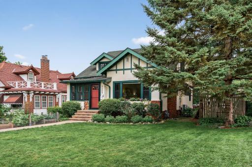 4505 17th Avenue S, Minneapolis, MN 55407