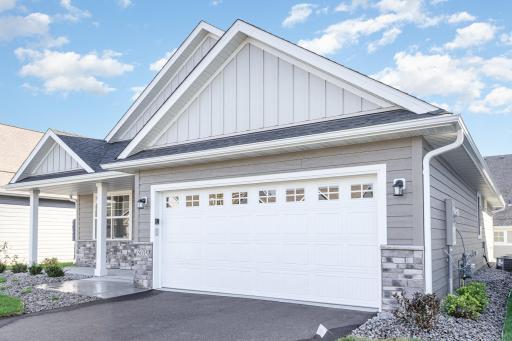5035 Dale Ridge Road, Saint Paul, MN 55129