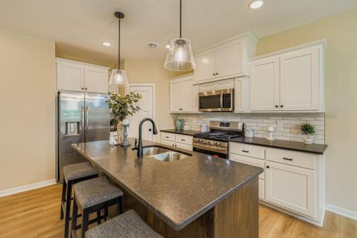 5035 Dale Ridge Road, Saint Paul, MN 55129