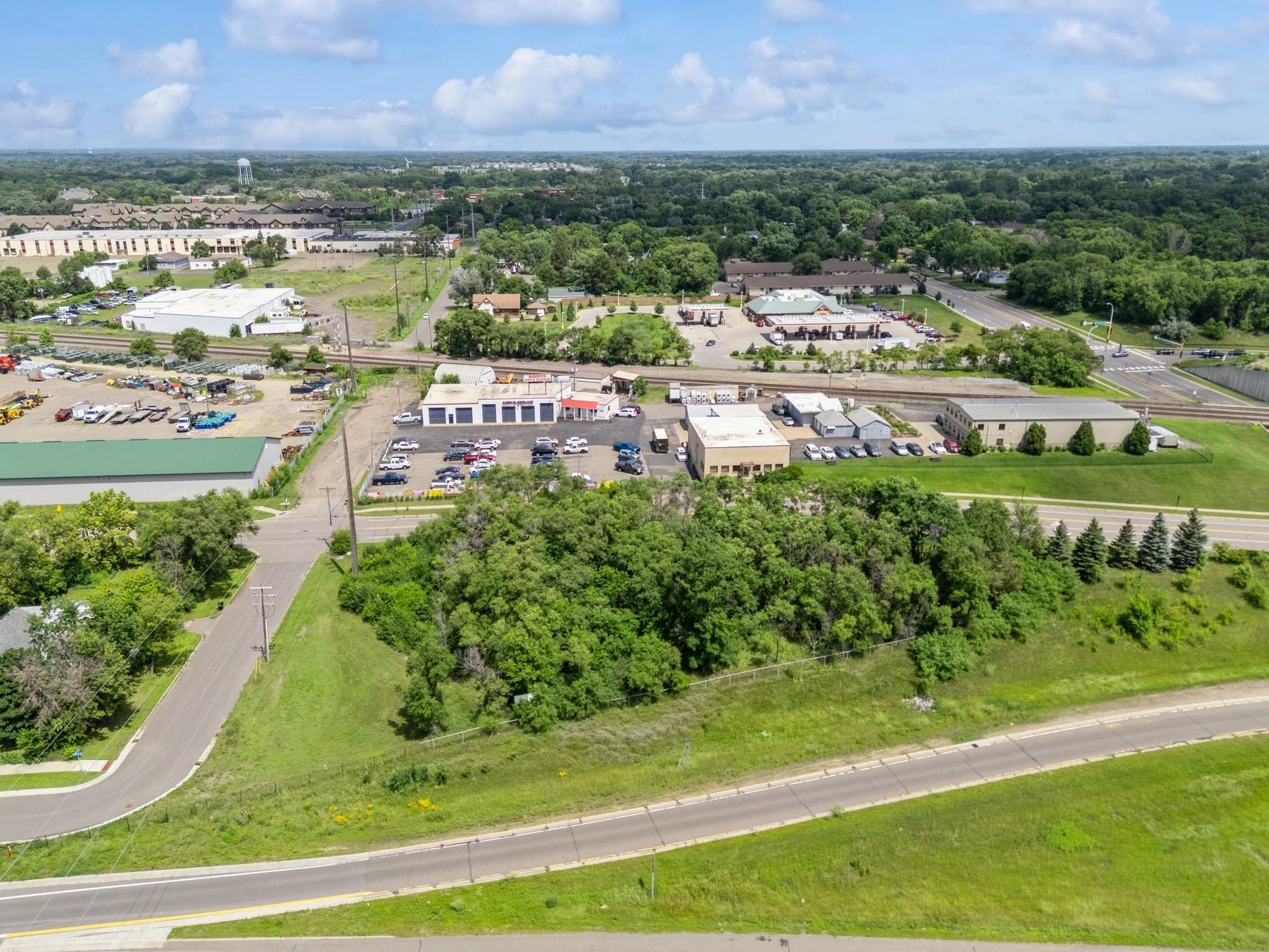 12_61xPierceStreet_181011_AerialView_DownloadforMLS_2000x1333.jpg