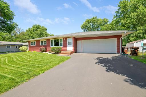 1022 5th Street W, Hastings, MN 55033