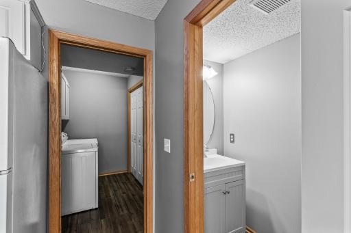 25_17031_Eastwood25_mls.jpg