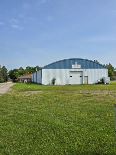1704 1st Street E, Thief River Falls, MN 56701