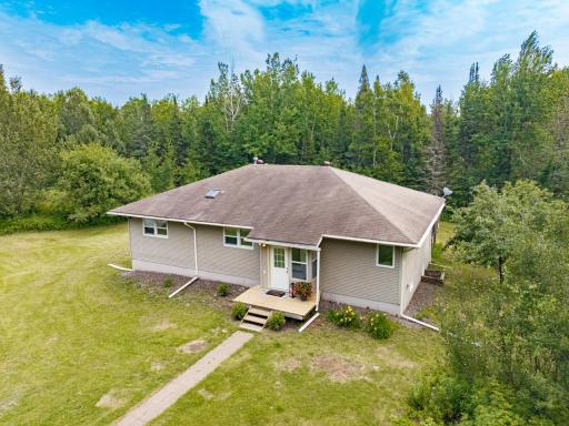 5102 Mcdonnell Road, Duluth, MN 55804