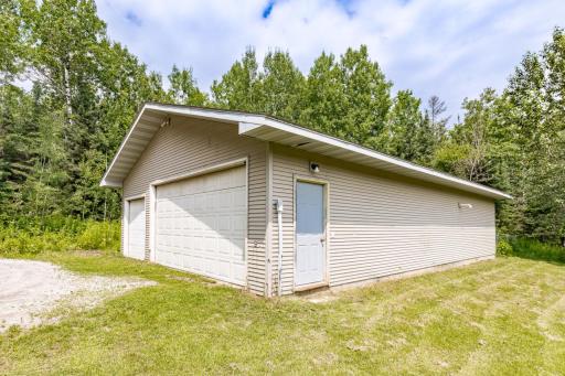 5102 Mcdonnell Road, Duluth, MN 55804