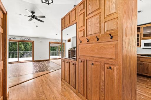 5102 Mcdonnell Road, Duluth, MN 55804