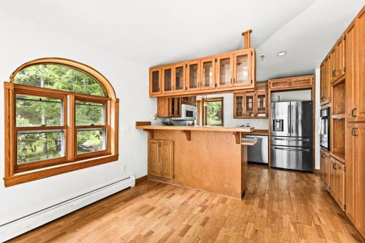 5102 Mcdonnell Road, Duluth, MN 55804