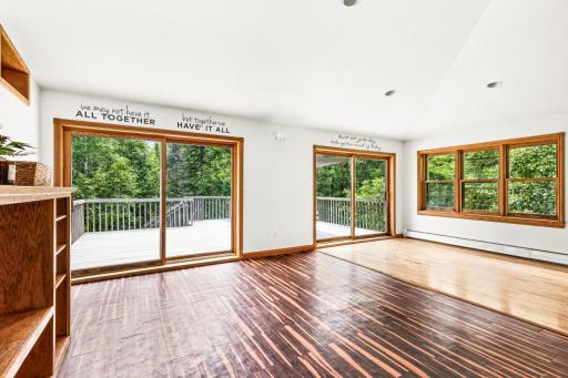 5102 Mcdonnell Road, Duluth, MN 55804