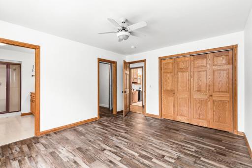 5102 Mcdonnell Road, Duluth, MN 55804