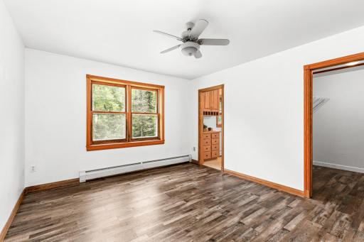 5102 Mcdonnell Road, Duluth, MN 55804