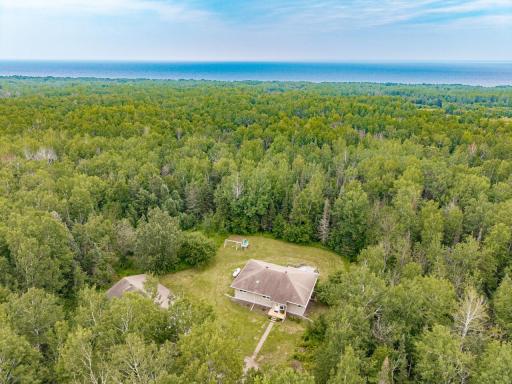 5102 Mcdonnell Road, Duluth, MN 55804