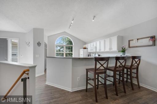 503 Chapel Court, Saint Paul, MN 55121