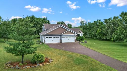 10252 270th Avenue NW, Zimmerman, MN 55398