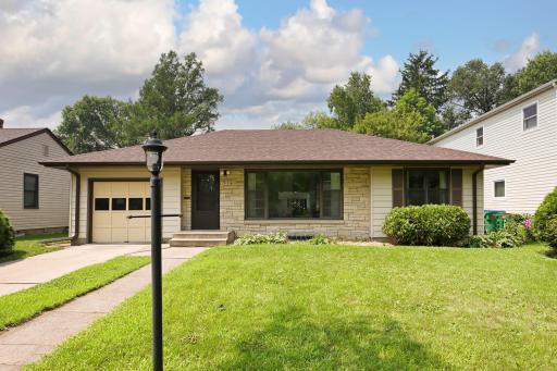 2-web-or-mls-2918 Pennsylvania Ave S37.jpeg